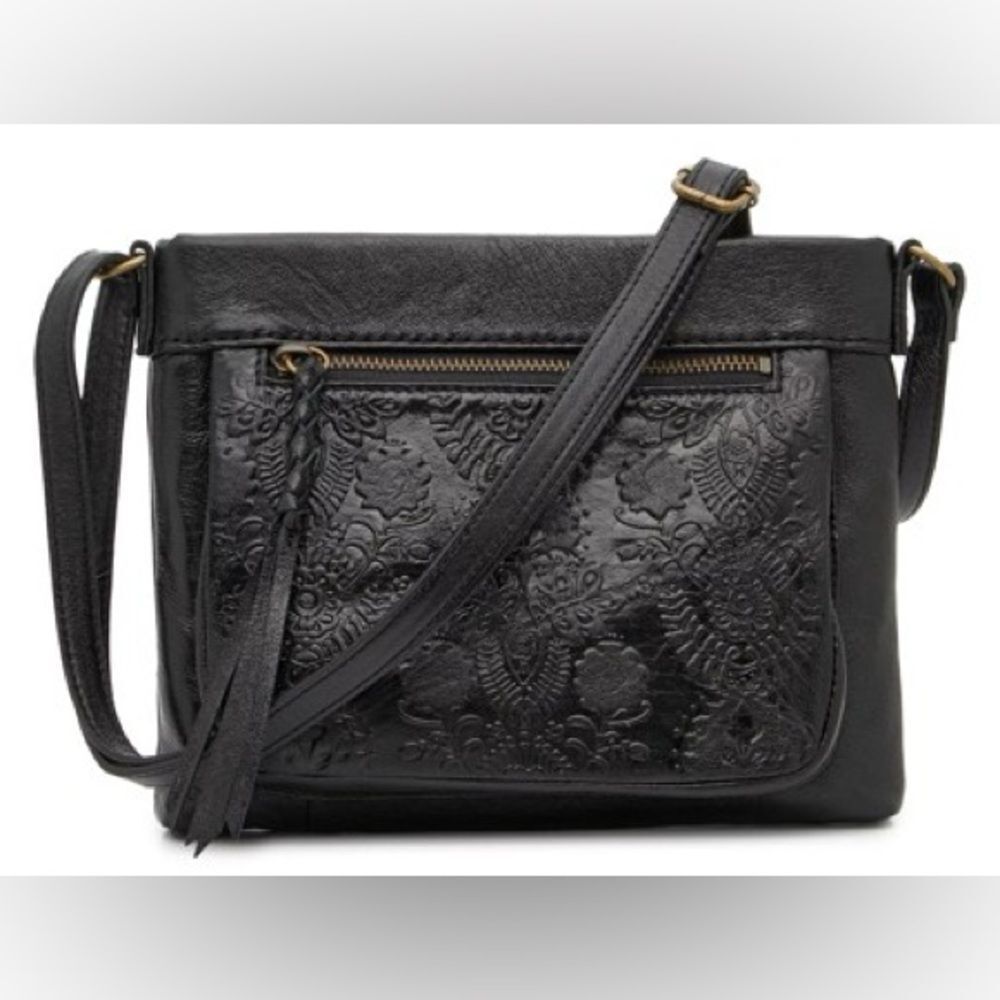 The Sak Sanibel Leather Crossbody Bag In Black